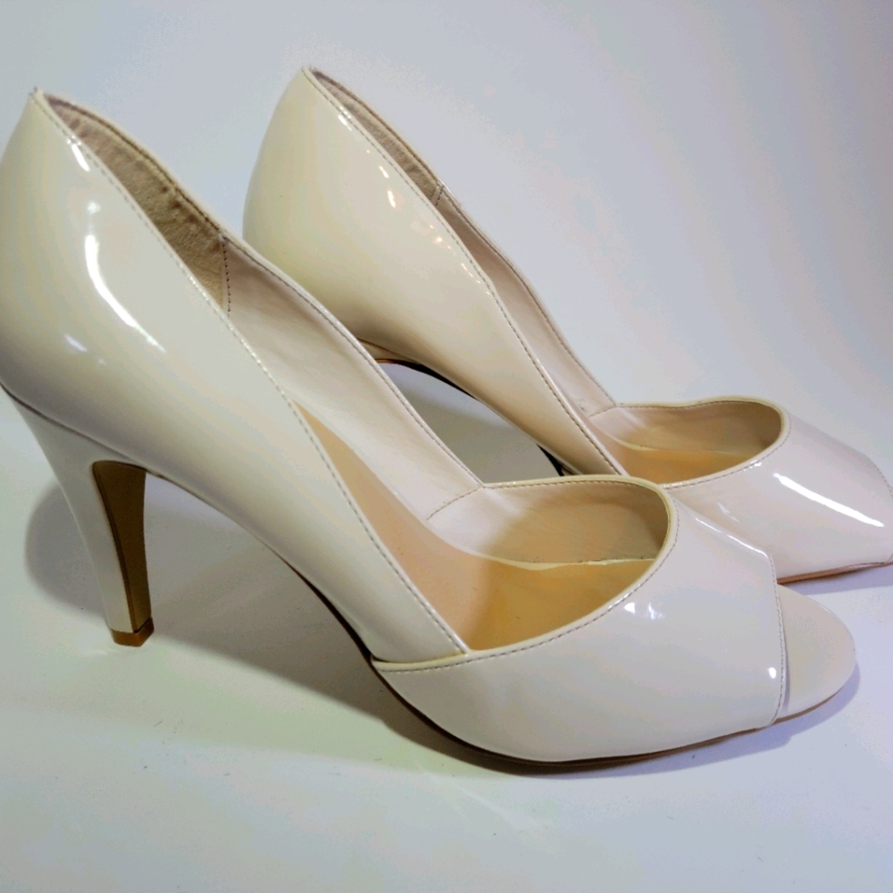 Kelly + Katie Nude Open Toe Heels Pumps NWOB